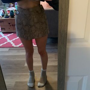 zara snakeskin print skort